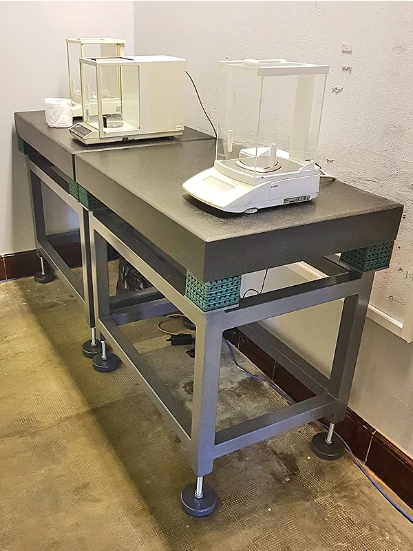 Precision Weighing Balances